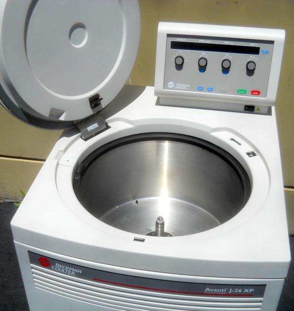 Avanti J-26 XP Refrigerated Floor Model Ultracentrifuge with JLA-8.1000 Rotor