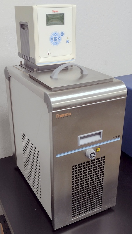 AC150-A25 Heated and Refrigerated Circulating Waterbath