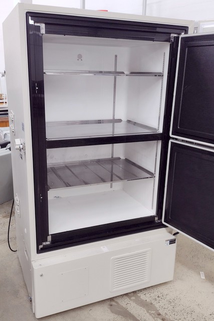 MDF-U7586SC-PA -80ºC Ultra-Low Temperature Freezer 220 Volt