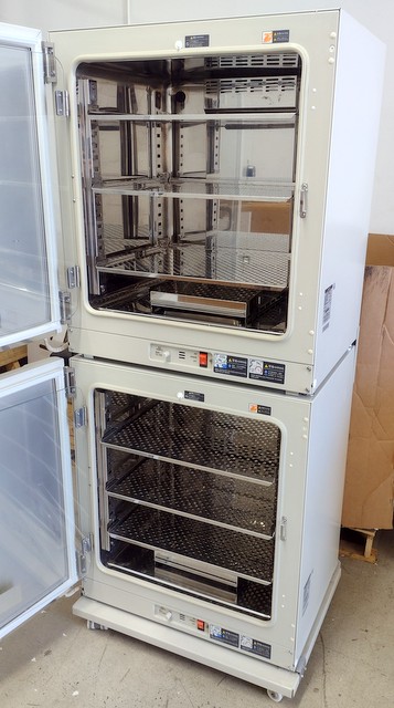 MCO-20AIC Dual-Chamber Air-Jacketed CO2 Incubators